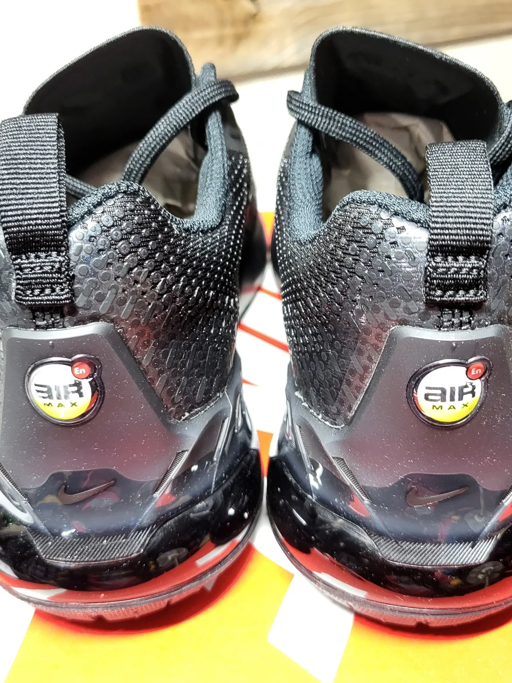 *NEW* Nike Air Max Phoenix (GS) Unisex Kids Sneaker Black Size 6Y Women's 7.5